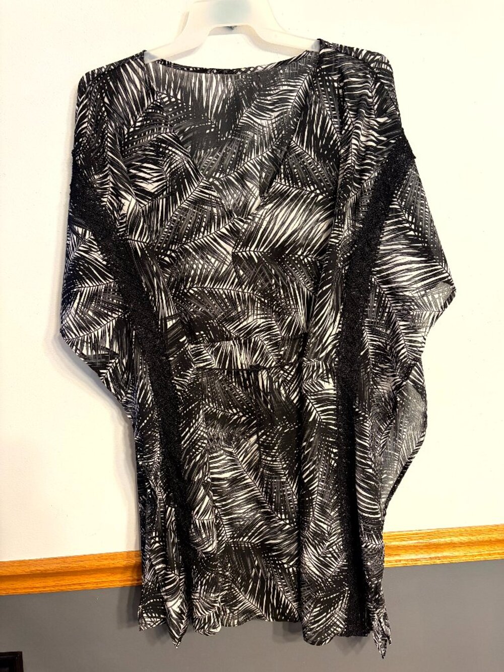 Women's Plus Size Swim Cover 3X Sheer Black White Drapey Resort Beach Vacation